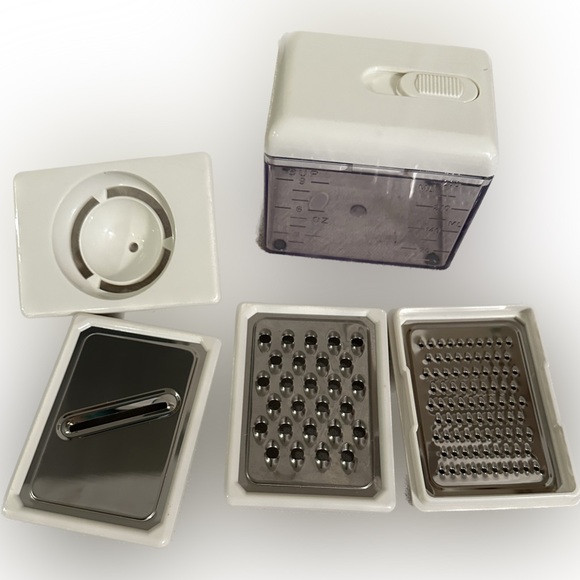 VTG NIB KMee Shredder Grater Slicer Separator Dispenser Measurer 6 In 1 Kitchen - Picture 2 of 2